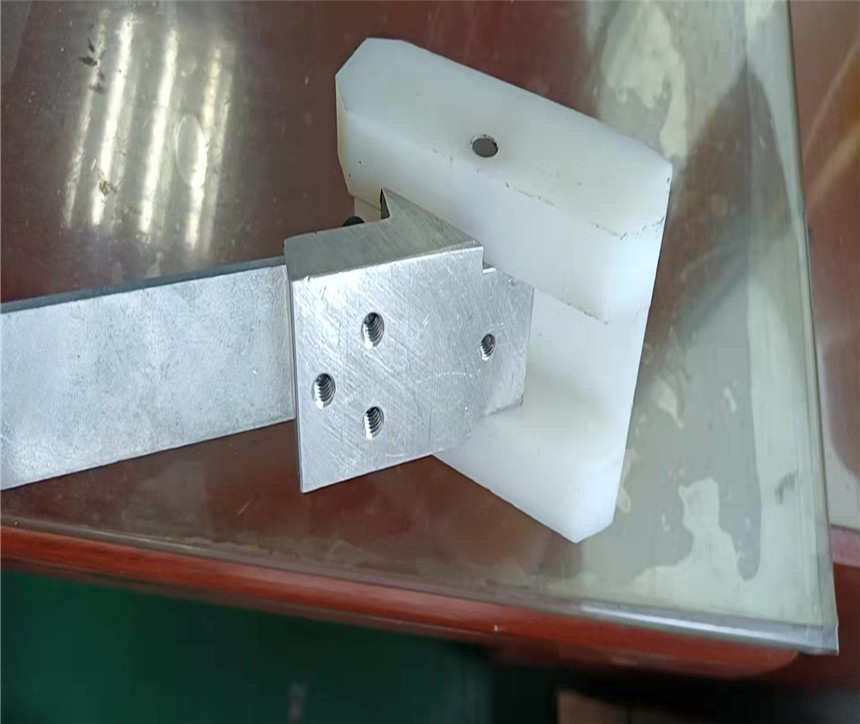 雙邊機(jī)壓塊總成